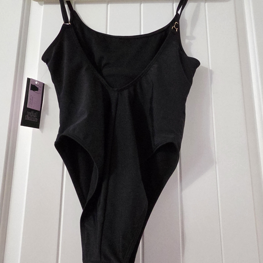 Wild Fable Black Swimsuit Size small